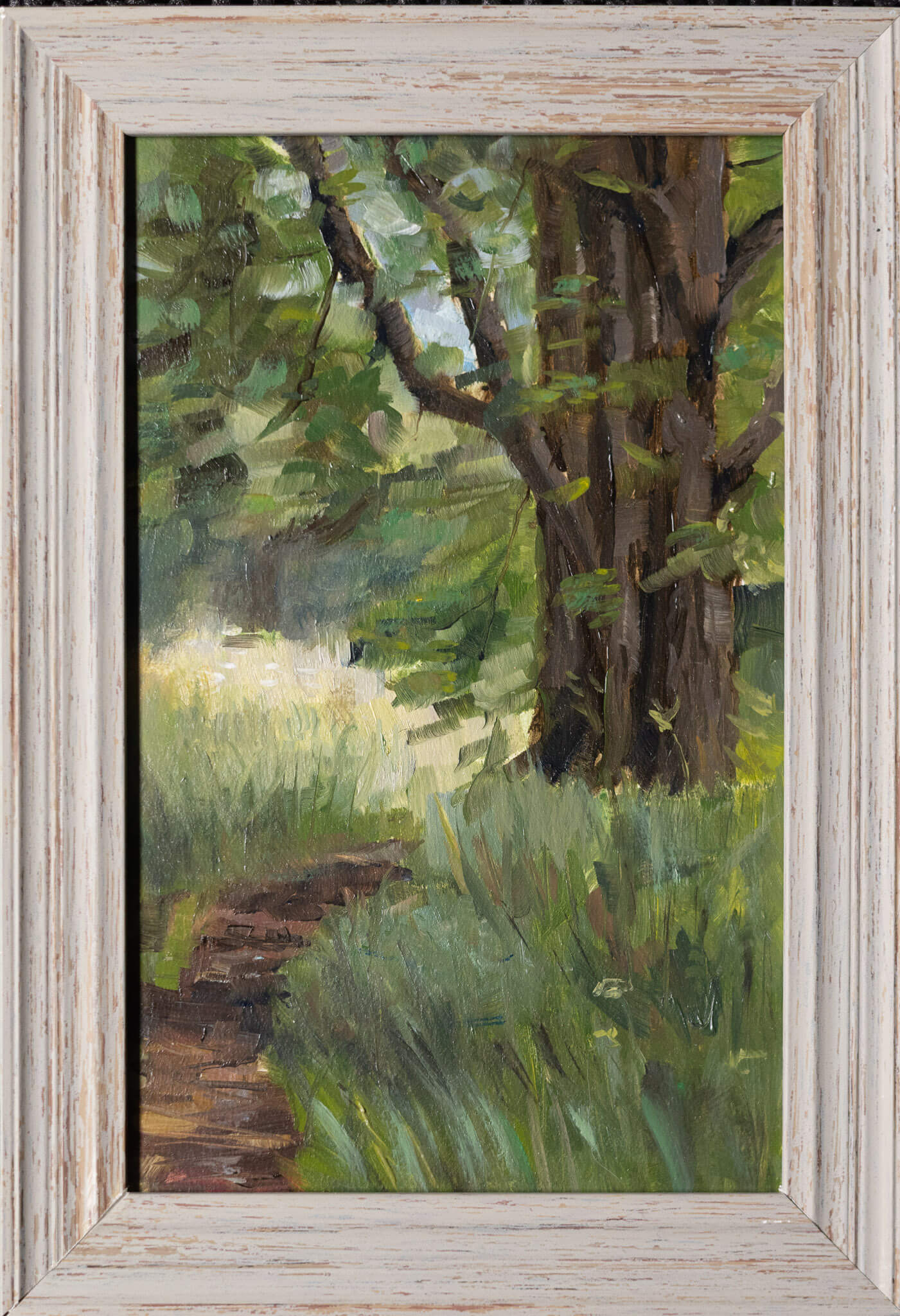 Original oil painting of an ancient gnarled tree trunk in Linford Wood, Milton Keynes, painted from life with textured brushstrokes.